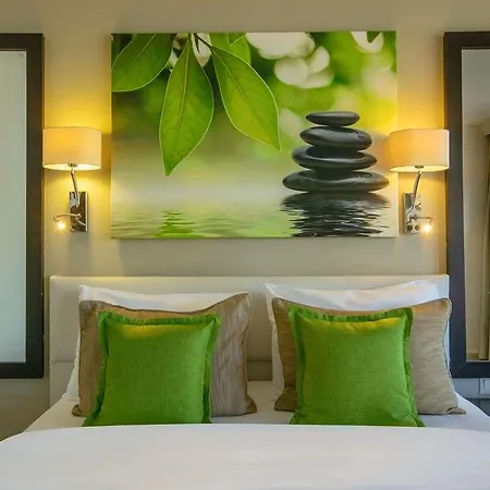 Hotel Bay